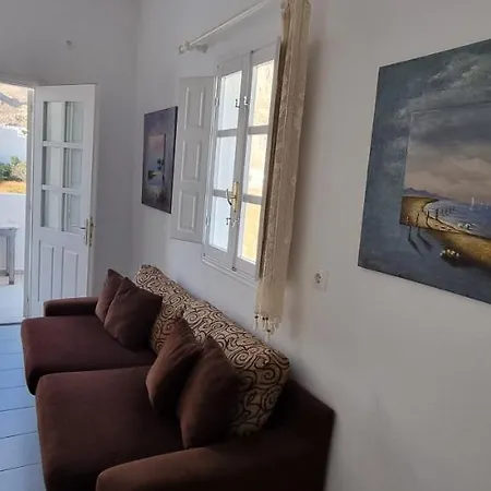 Hotel apartamentowy Three Harites 3*
