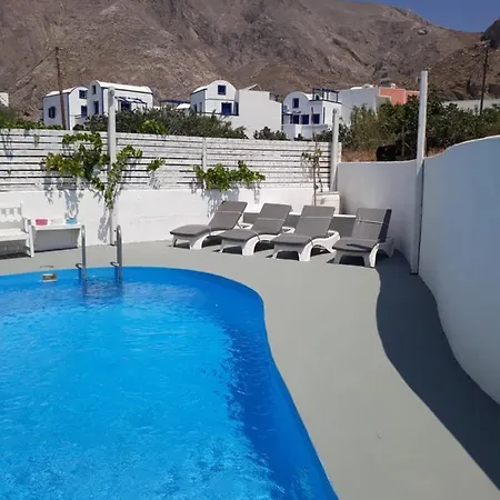 Aparthotel Three Harites 3*